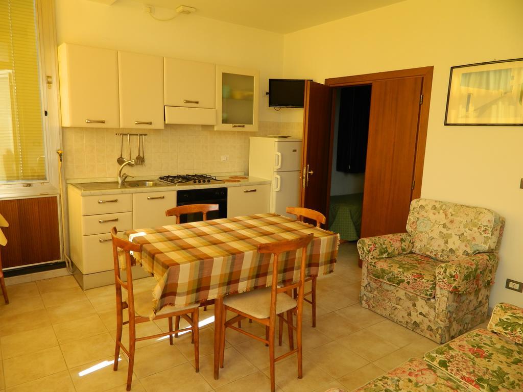 Residence Dei Fiori Bordighera Chambre photo